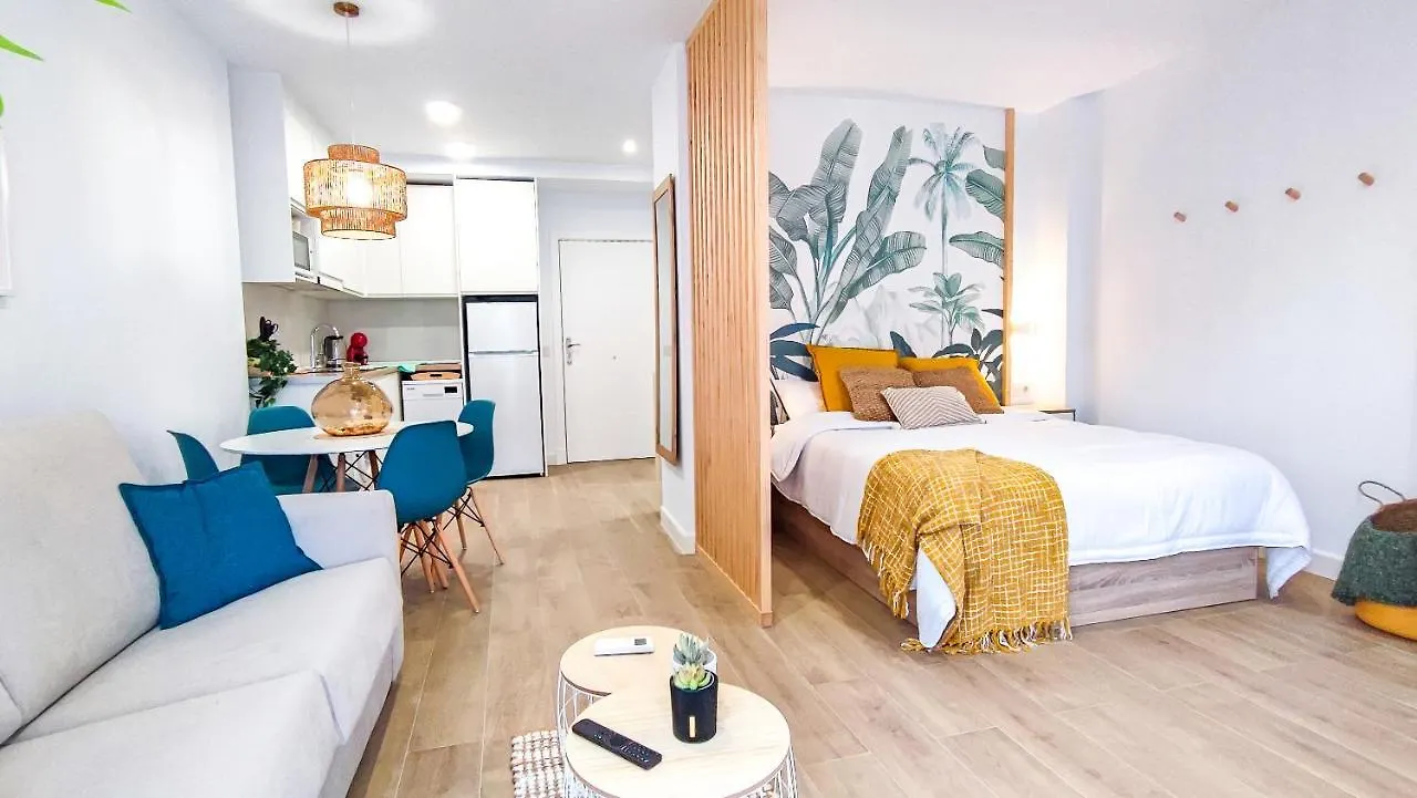 Apartamento OleHolidays 411 Romana Playa junto a la playa Marbella España