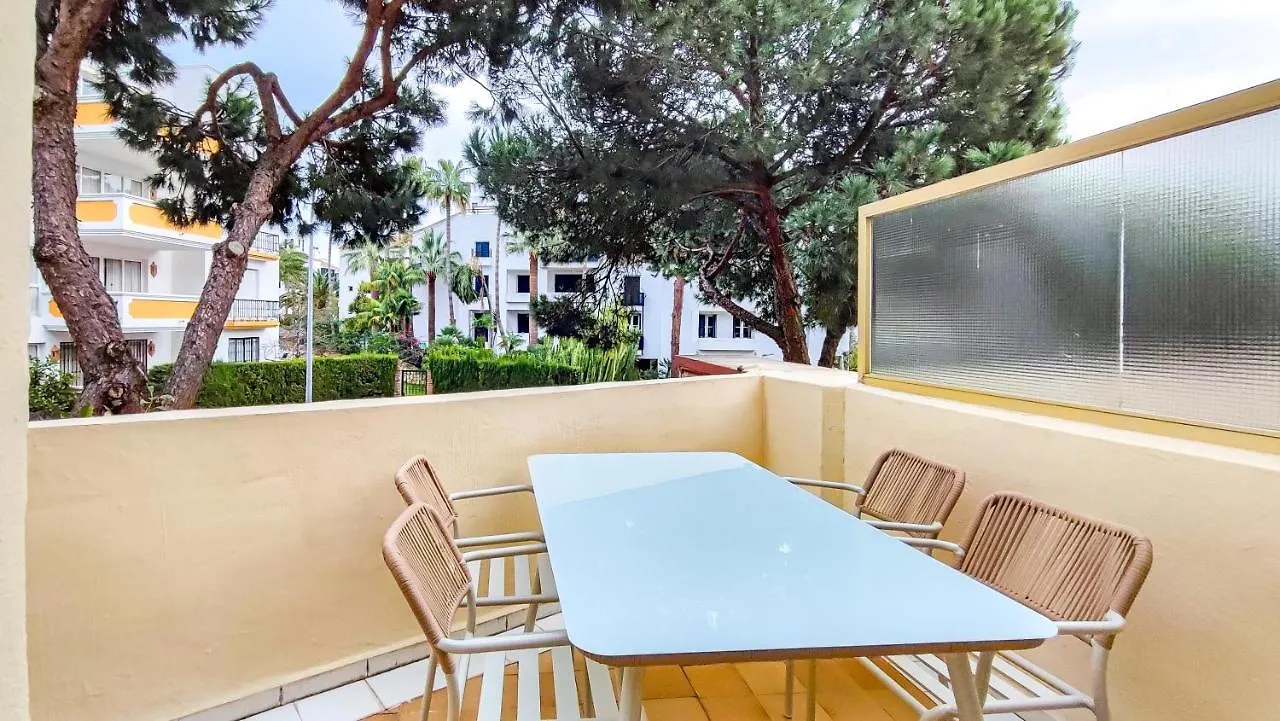 OleHolidays 411 Romana Playa junto a la playa Marbella Apartamento